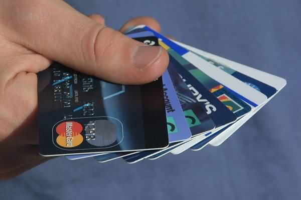 Credit Card With Poor Credit Score